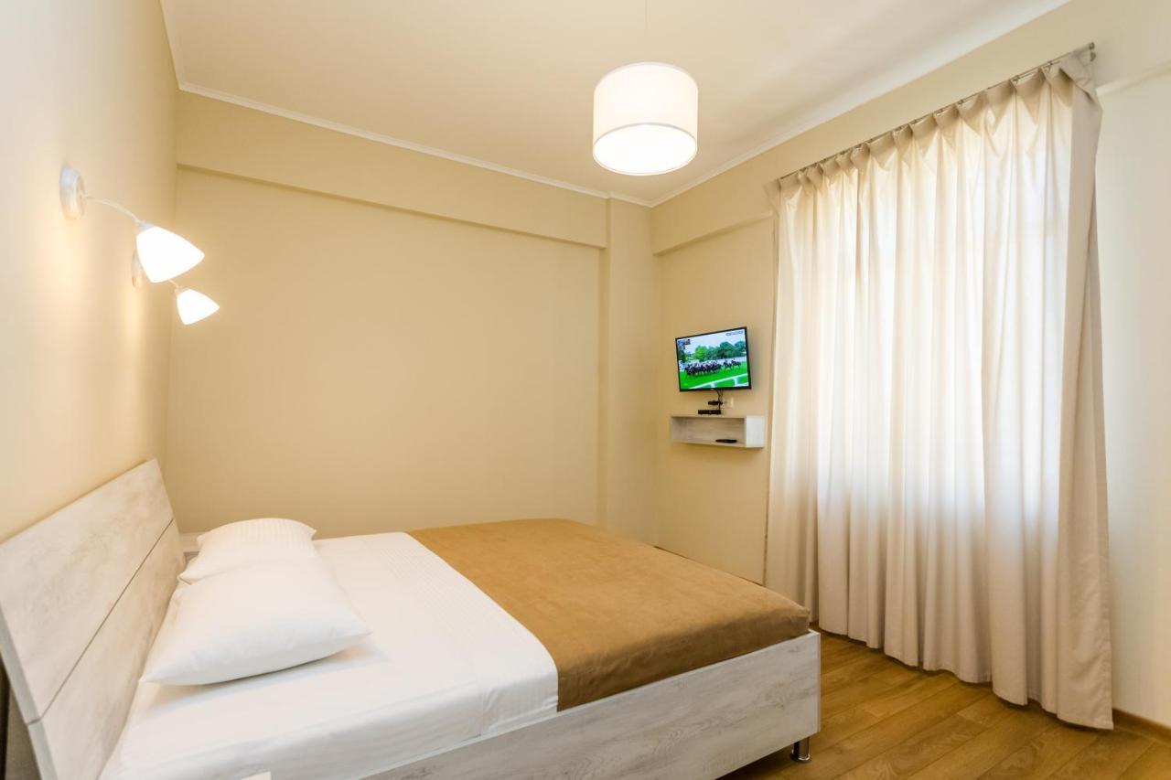 New!-Downtown Apartment Ll Tbilisi Exterior photo